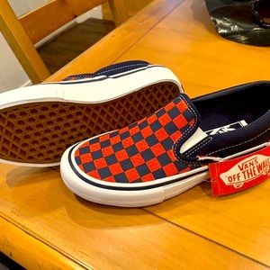 Vans slip-on pro size 5.5 boy/7women